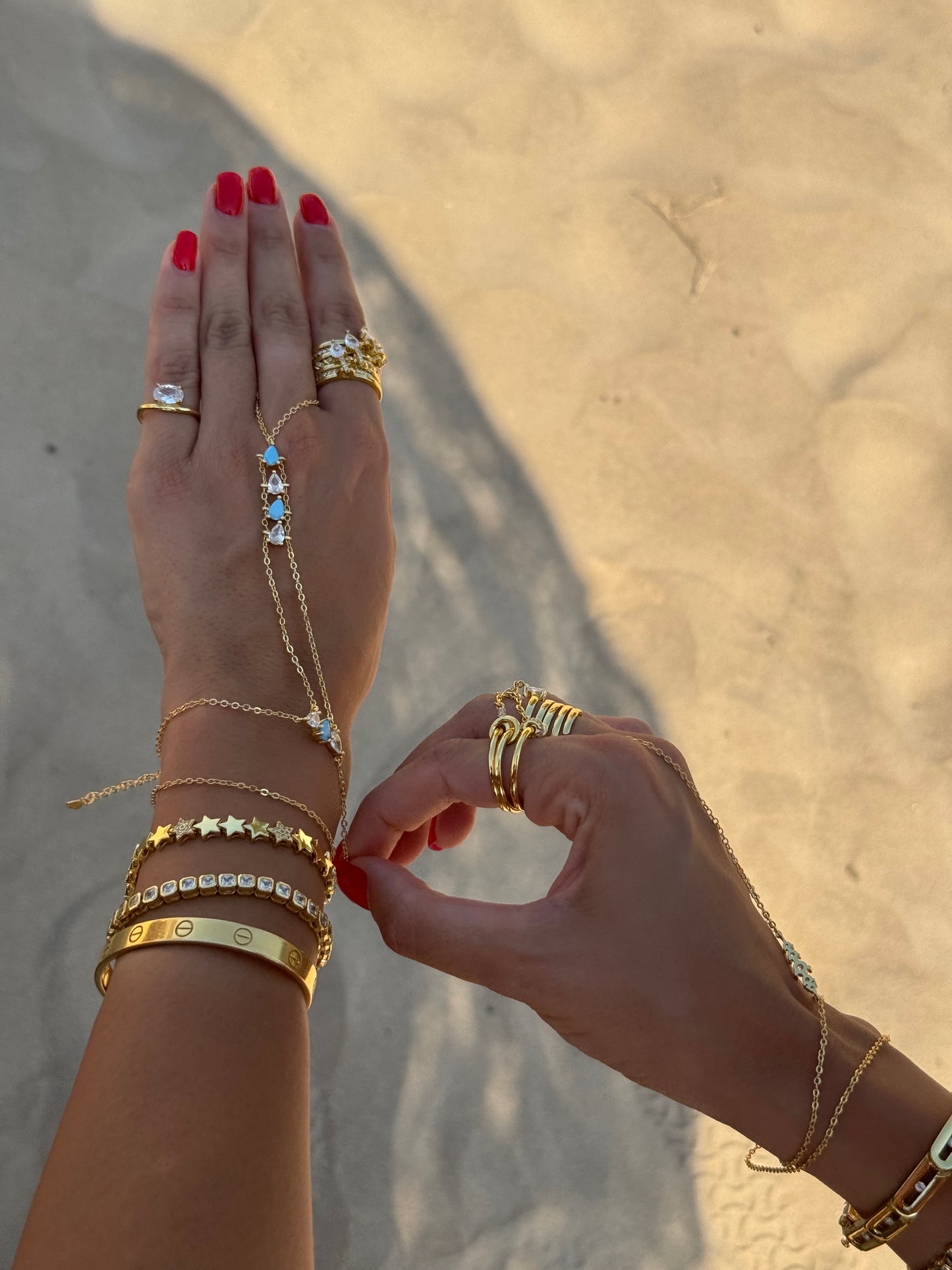 Goldy Star Bracelet