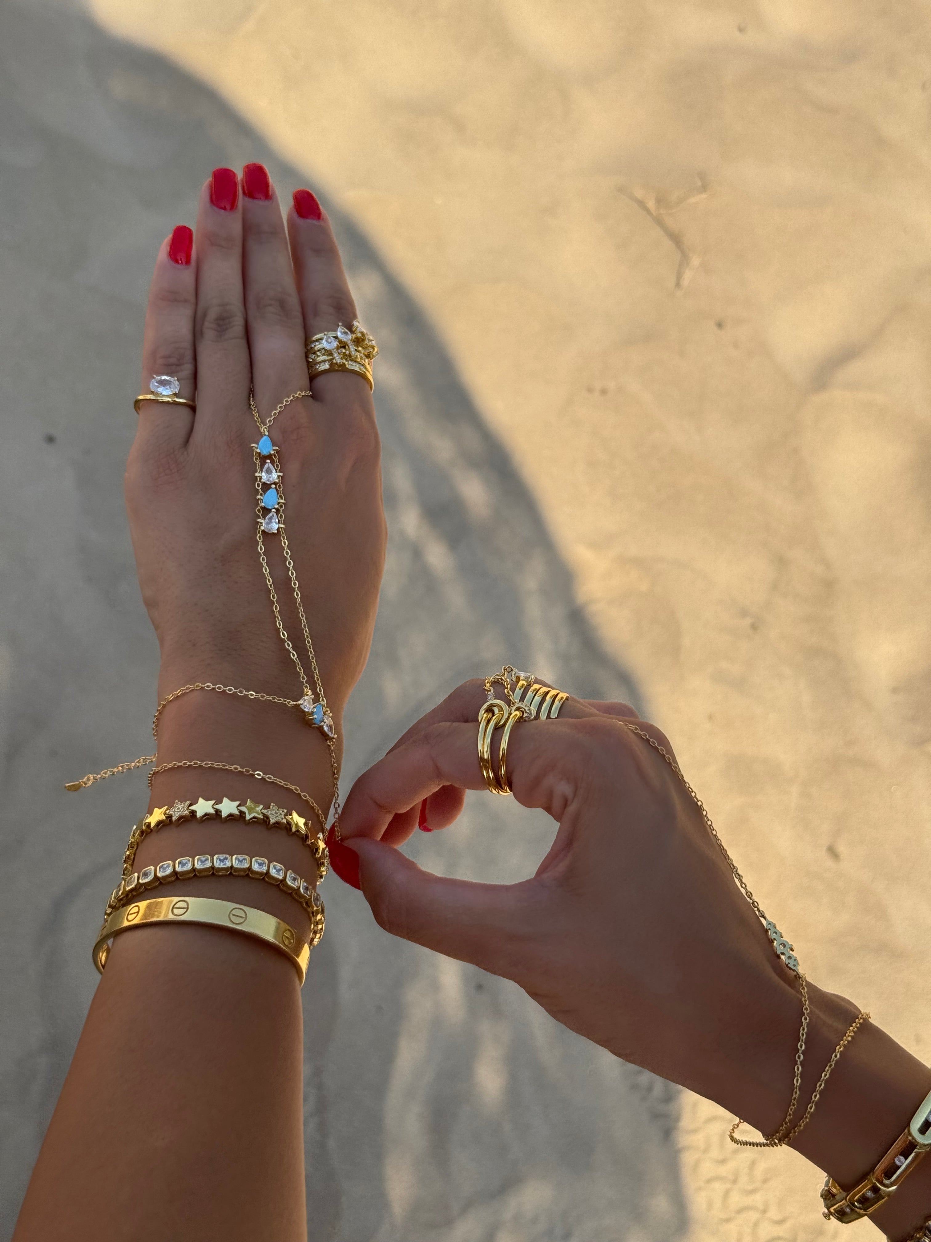 Goldy Star Bracelet