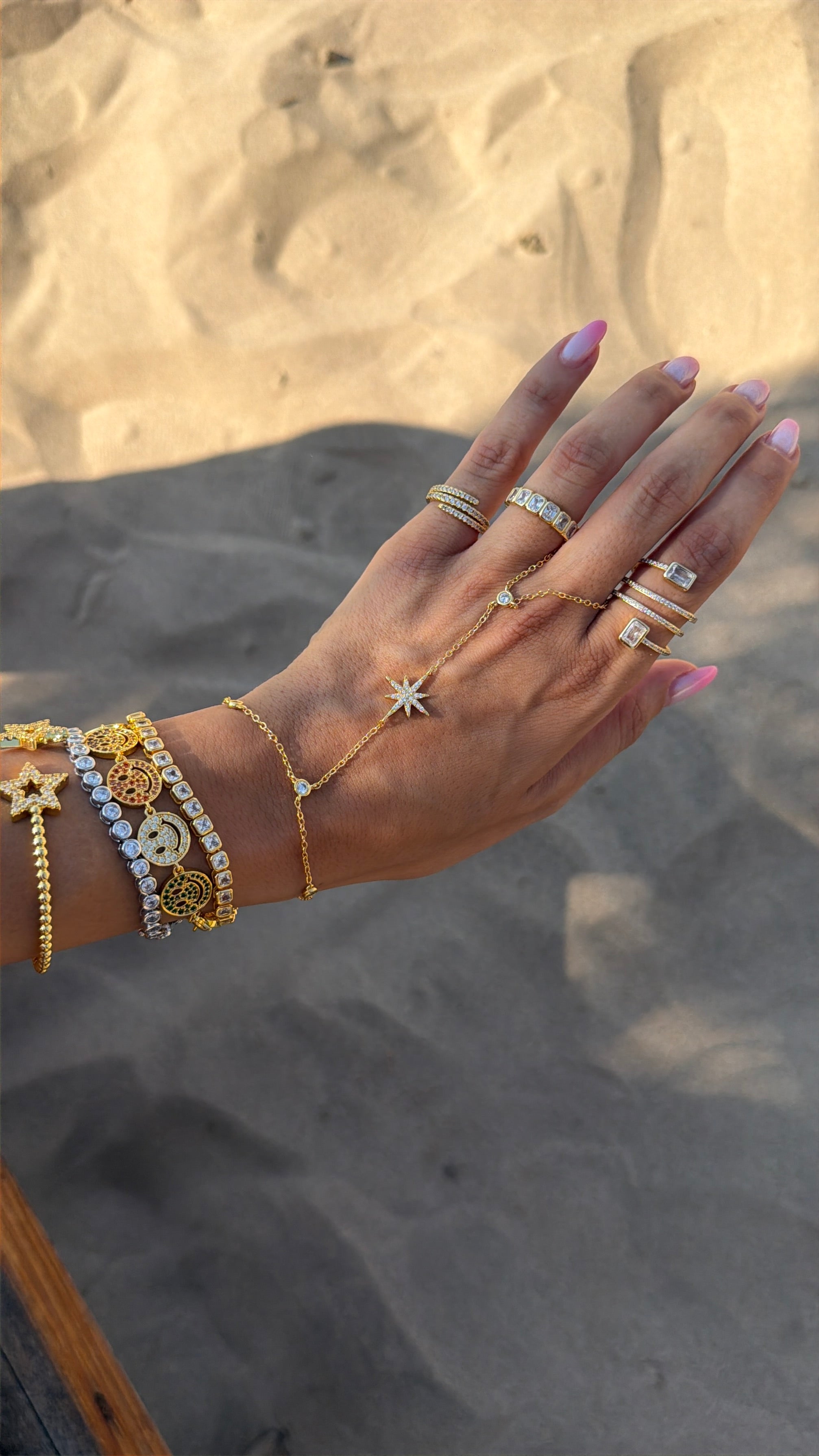 Star Hand Chain