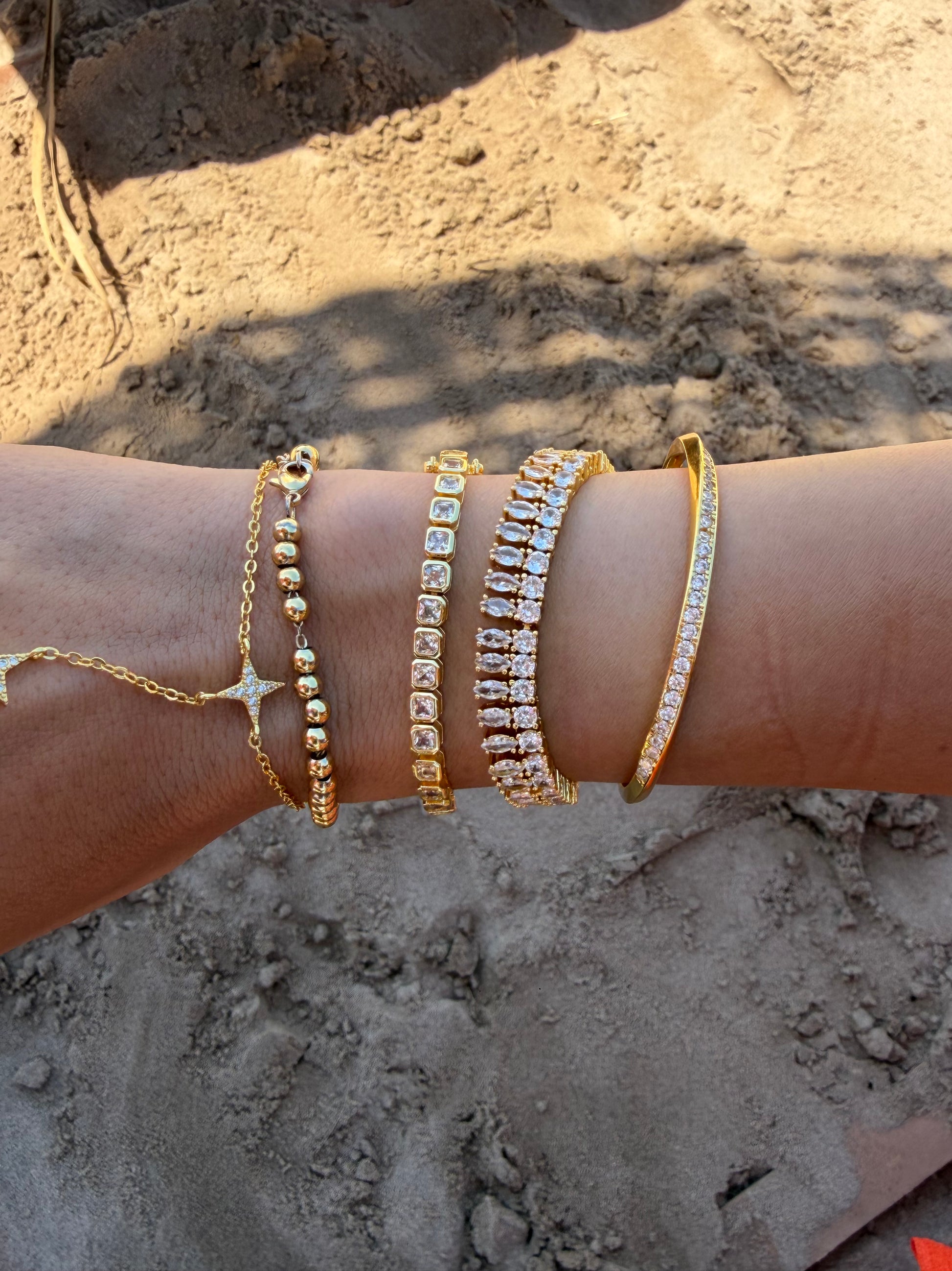 Twirl Bangle