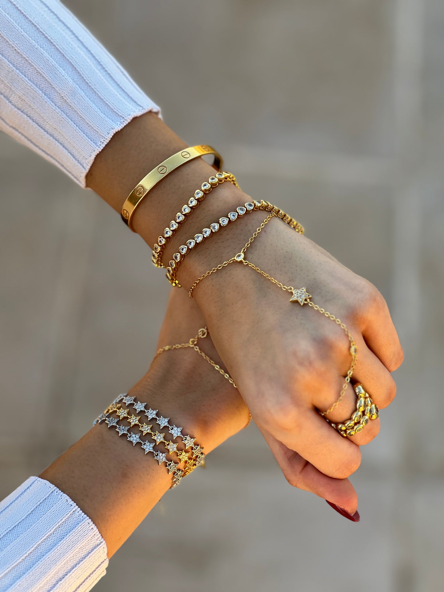Star Hand Chain