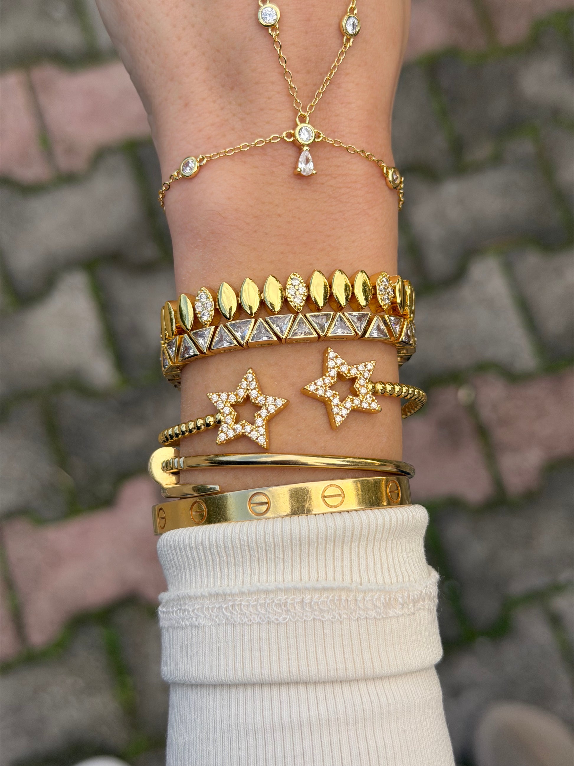 Triangle Bracelet